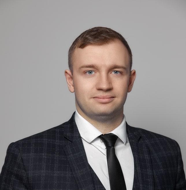 Александр Максимов