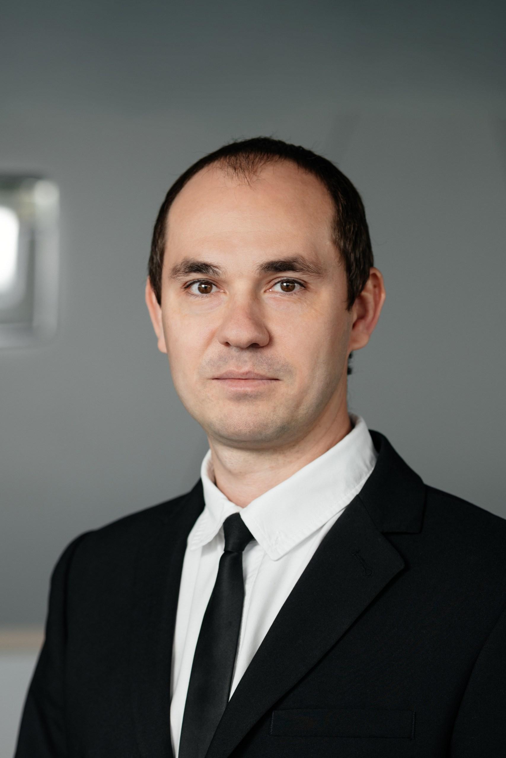 Александр Лобынцев
