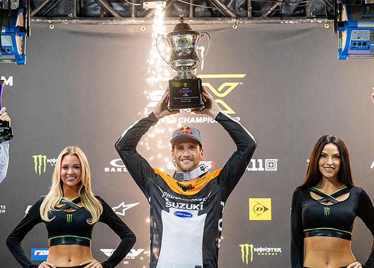 ЧЕМПИОНСКИЙ ТИТУЛ У КЕНА РОКЗЕНА НА SUZUKI RM-Z450
