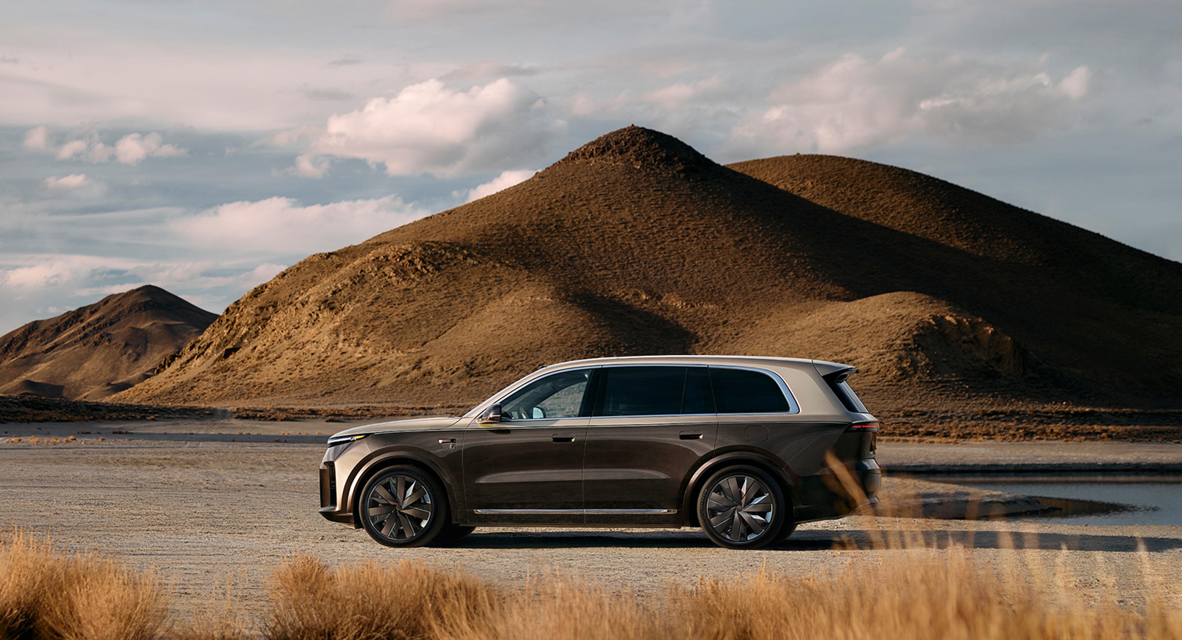 Экспортная версия нового поколения Ли Авто Л9 / Li Auto L9 выйдет для международного рынка и появится в России в официальной дилерской сети