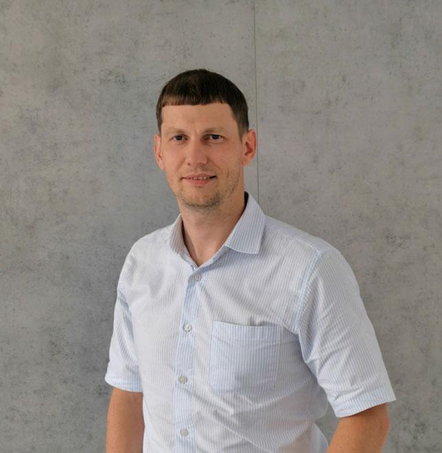 Александр Новиков