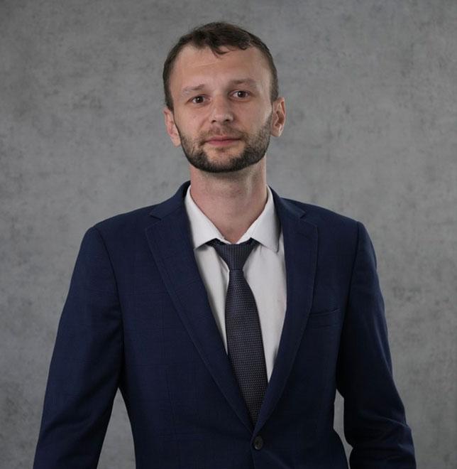 Илья Стефанюк