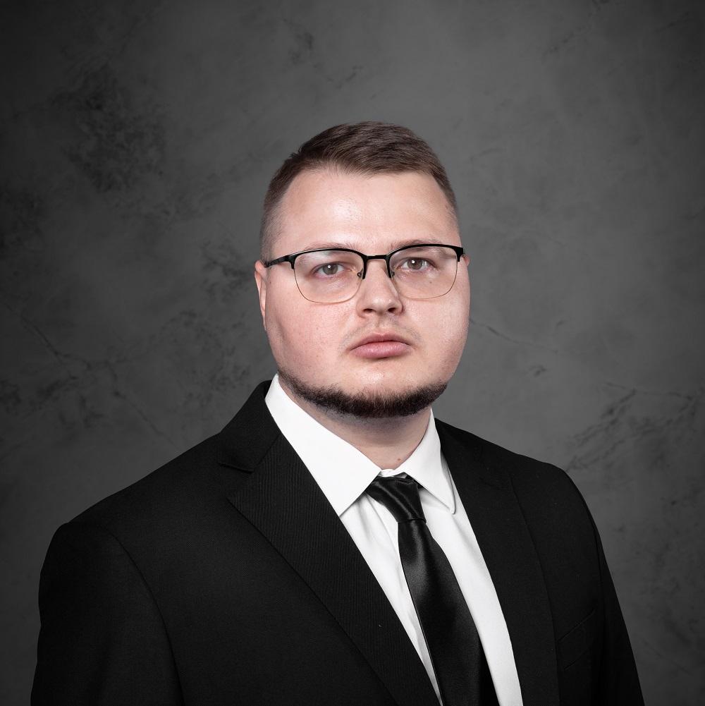 Зверев Глеб