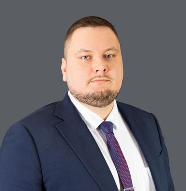 Поваров Артем