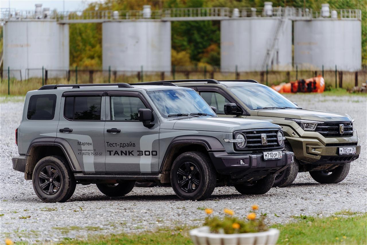 Сравнение комплектаций автомобиля TANK 300