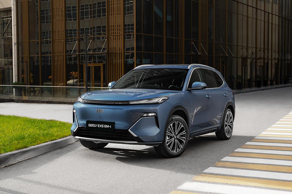 Geely EX5 EM-i занял первое место в России по продажам среди гибридов в июне 2026