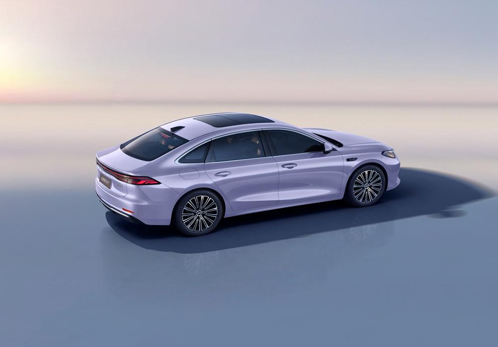 Geely Galaxy A7 EM установил мировой рекорд Гиннесса по запасу хода среди гибридных седанов
