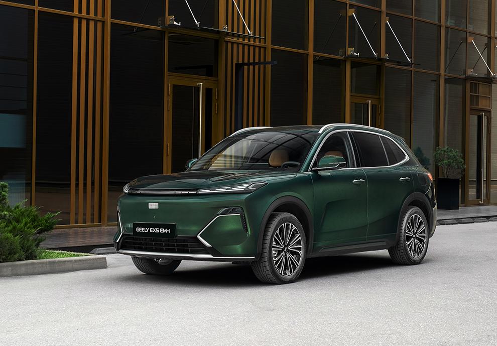 Geely EX5 EM-i укрепляет лидерство среди гибридов на российском рынке по итогам июля