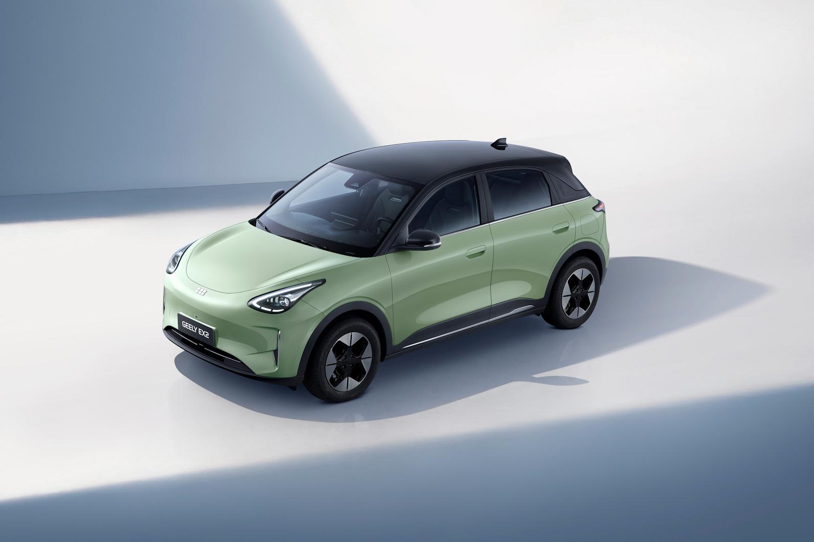 Geely готовит к выходу на российский рынок новый электромобиль Geely EX2