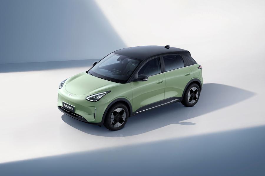 Geely готовит к выходу на российский рынок новый электромобиль Geely EX2